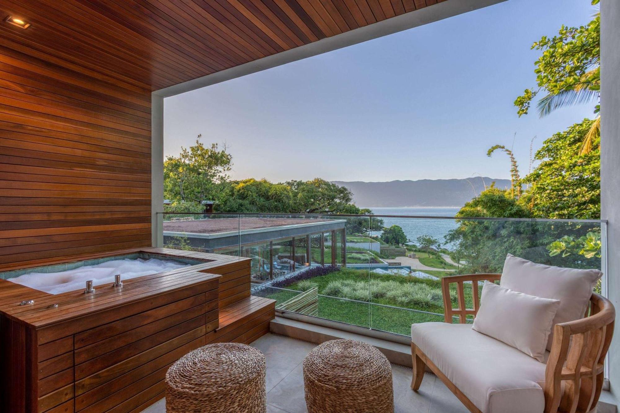 Wyndham Ilhabela Casa Di Sirena Hotel Exterior photo